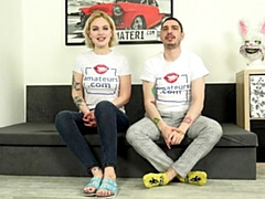 18 años, Verga grande, Tetas grandes, Rubia, Mamada, Estilo perrito, Flaco, Adolescente