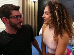 Анальный секс, Большие сиськи, Брюнетки, Собачьи, Вчетвером, Пирсинг, Реалити, Сиськи