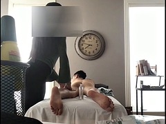 アジア人, 茶髪の, 露出狂, 異人種間, マッサージ, 淫乱熟女, スウェーデン人, のぞき