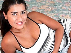 18 años, Culo grande, Verga grande, Mamada, Morena, Estilo perrito, Tetas naturales, Adolescente
