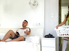 Braunhaarige, Frau, Lecken, Orgasmus, Zierlich, Pov, Rasiert, Ablutschen