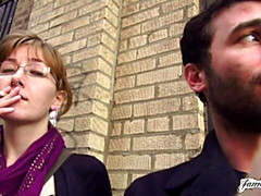 Grosser schwanz, Blasen, Hundestellung, Brille, Handjob, Hardcore, Hotel, Realität