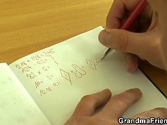 お尻, ブロンド, フェラチオ, エロ熟女, イマラチオ, 手コキする, 淫乱熟女, 母