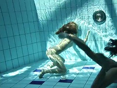 Chica, Lesbiana, Al aire libre, Piscina, Ruso, Sexo soft, Adolescente, Tetas