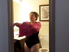 Mamie, Public, Maillot de bain