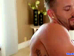 Dansant, Homosexuelle, Masturbation, Solo, Tatouage, Allumeuse