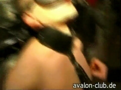 Bondage domination sadisme masochisme, Bondage, Queue, Domination, Femme dominatrice, Allemand, Humiliation, Fessée