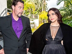 アナル, フェラチオ, 茶髪の, ダブル開発, 毛深い, 3p男男女, ストリッピング, 三人