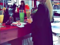 素人, 露出狂, 公共