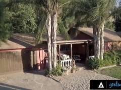 デカ尻, デカパイ, 毛深い, Hd, レズビアン, なめる, オマンコ, オッパイの