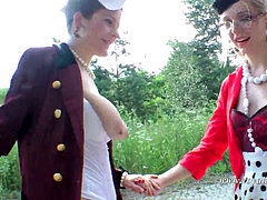 Lesbisch, Im freien, Strümpfe