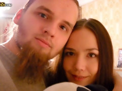 Cul, Sucer une bite, Brunette brune, En levrette, Branlette thaïlandaise, Rasée, Adolescente, Nénés