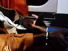 Grote mammen, Pijpbeurt, Sperma shot, Lul, Handbeurt, Hd, Interraciaal, Oud