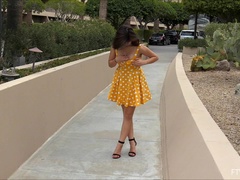 In den arsch, Nahaufnahme, Extrem, Fingern, Masturbation, Orgasmus, Öffentlich, Solo