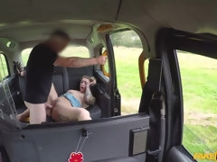 Enthousiasteling, Pijpbeurt, Vingeren, Masturbatie, Buiten, Anaal likken, Tieten likken, Vibrator