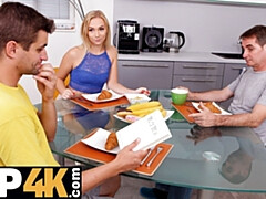 Rubia, Atrapados, Engañando, Hd, Pequeña, Afeitado, Ducha, Tetas