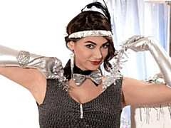 Grote kont, Grote mammen, Bruinharig, Vingeren, Masturbatie, Moeder die ik wil neuken, Alleen, Strippen