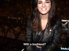 Leie, Blasen, Braunhaarige, Geld, Im freien, Öffentlich, Muschi, Realität