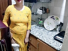 Hablar sucio, Primera ves, Hd, Indio, Cocina, Madres para coger, Mamá, Desnudo