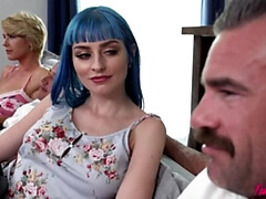 Culo grande, Tetas grandes, Rubia, Estilo perrito, Familia, Cuadrupleta, Mamá, Intercambio de parejas