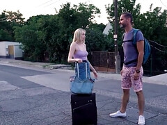 Blond, Man die toekijkt, Europees, Geld, Gezichtspunt, Realiteit, Tatoeage, Tiener