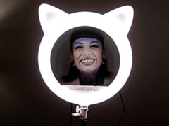 Гибкие, Поцелуи, Лизание, Белье, Пирсинг, Киски, Бритые, Тату