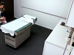 Blasen, Spermaladung, Handjob, Muschi, Reiten, Schreiend, Stiefmutter, Flotter dreier