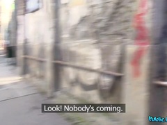 Amateur, Culo, Mamada, Corrida, Estilo perrito, Al aire libre, Público, Coño