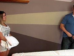 デカパイ, ブロンド, フェラチオ, 手コキする, Hd, マッサージ, オイル, フェラする