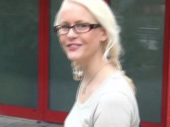 Enthousiasteling, Blond, Pijpbeurt, Europees, Duits, Hardcore, Hd, Gezichtspunt