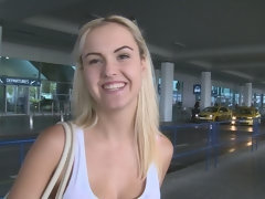 お尻, ブロンド, フェラチオ, 車, アウトドア, ハメ撮り, 剃毛, ティーン