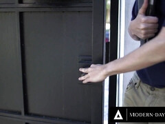 Gros cul, Brunette brune, Femme couguar, Gorge profonde, Hd, Mère que j'aimerais baiser, Rugueux, Belle mère