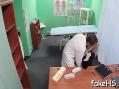 素人, お尻, フェラチオ, カップル, チン, 医者, ハードコア, フェラする