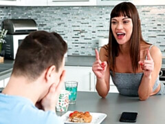 Amateur, Gros cul, Grosse bite, Gros seins, Sucer une bite, En levrette, Lingerie