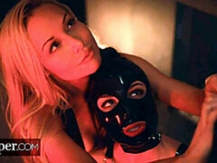 Blondine, Blasen, Fetisch, Gruppe, Handjob, Hardcore, Latex, Milf