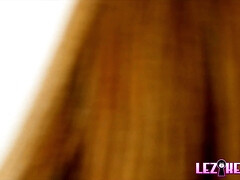 18, ヨーロピアン, 指いじり, ハードコア, レズビアン, なめる, 小柄, オマンコ