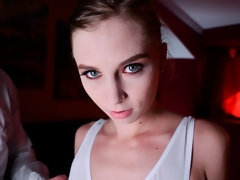 Culo, Mamada, Estilo perrito, Penetracion con dedos, Afeitado, Flaco, Adolescente, Tetas