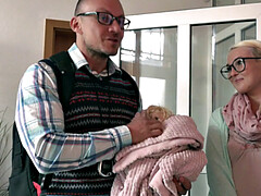 Amateur, Aisselle, En levrette, Branlette thaïlandaise, Léchez, De plein air, Chatte, Nénés