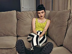 Bruinharig, Dominante vrouw, Harig, Tiener