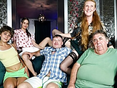 18 años, Culo grande, Verga grande, Tetas grandes, Mamada, Estilo perrito, Flaco, Adolescente