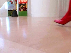 Tussi, Grosser arsch, Schwarz, Braunhaarige, Fingern, Nackt, Muschi, Nass