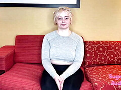 ブロンド, 服従, 開帳, 自然山雀