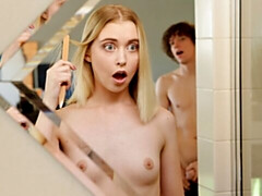 Verga grande, Rubia, Mamada, Estilo perrito, Tetas naturales, Pov, Cabello corto, Tetas