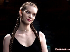 Bondage domination sadisme masochisme, Bizarre, Extrême, Fétiche, Pénétrer avec le poing, Gants, Rugueux, Esclave