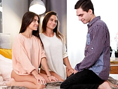 Leie, Grosser arsch, Grosser schwanz, Blasen, Natürlichen titten, Jungendliche (18+), Flotter dreier, Titten