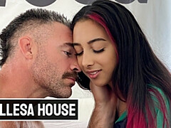 Grosse bite, Sucer une bite, Hd, Fille latino, Léchez, Mamelons, Adolescente, Nénés
