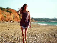 Strand, Grote mammen, Hd, Masseren, Masturbatie, Tepels, Slipje, Alleen