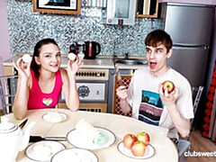 Большой член, Минет, Брюнетки, Собачьи, Натуральные сиськи, Крошечные, Тощие, Молоденькие