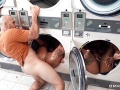 Жопа, Красотки, Минет, Лизание, Порнозвезда, Киски