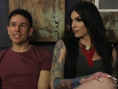 Anal, Sucer une bite, Éjaculation interne, Tatouage